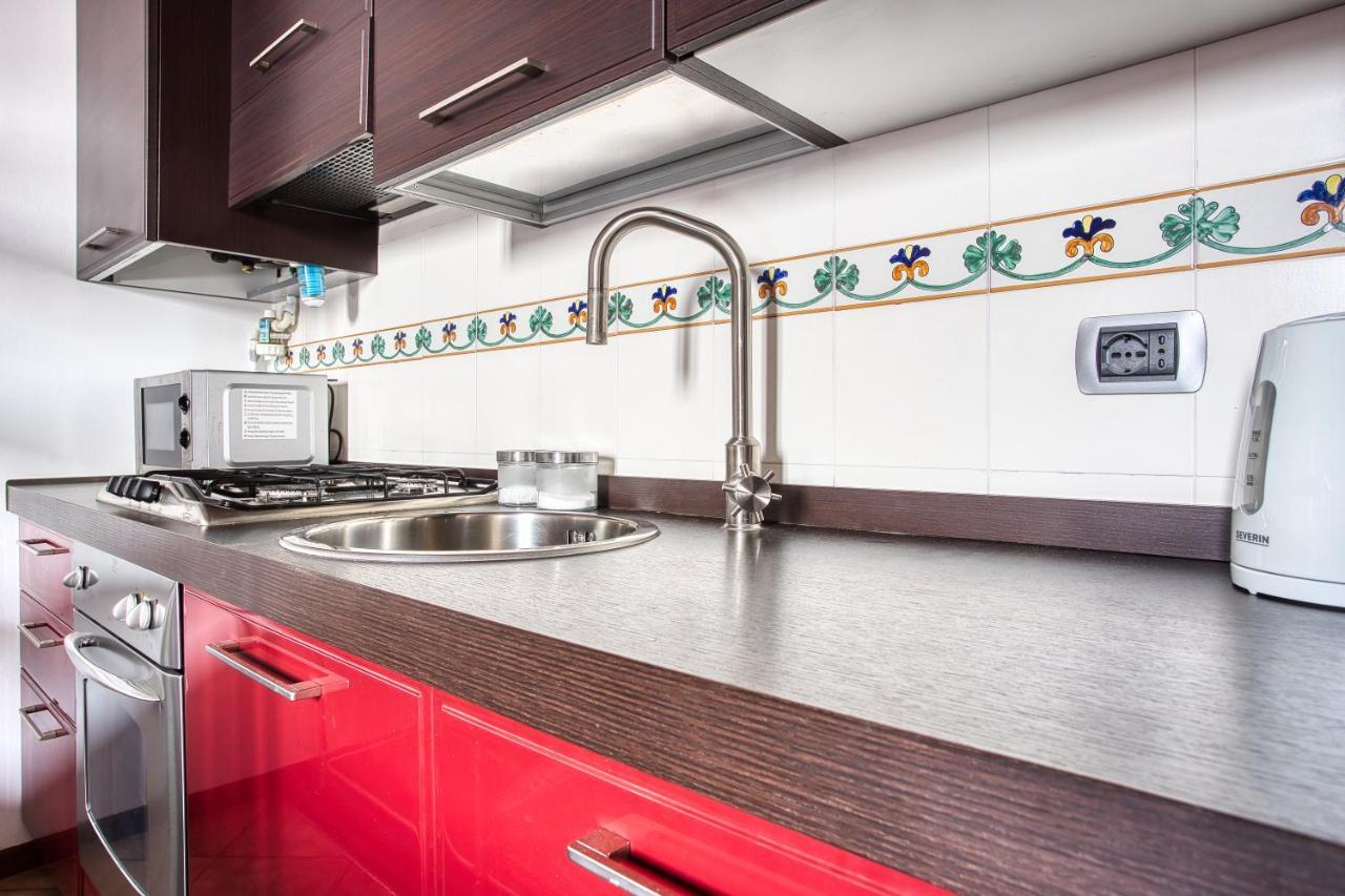 Joivy Charming Apartment In The Heart Of Isola District Милано Екстериор снимка