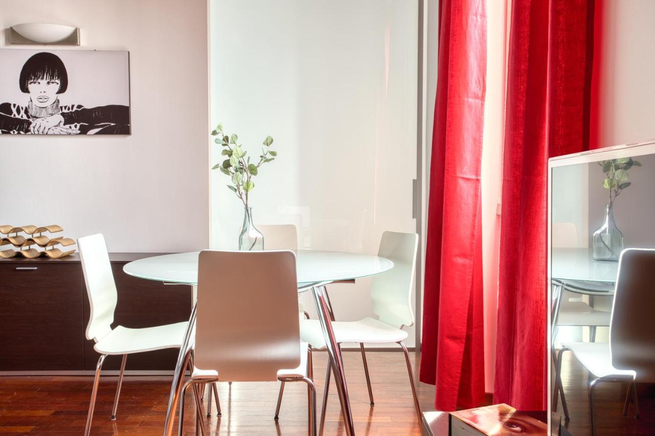 Joivy Charming Apartment In The Heart Of Isola District Милано Екстериор снимка