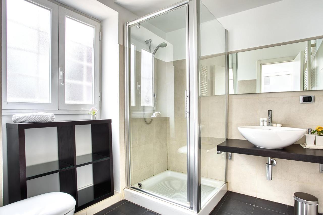 Joivy Charming Apartment In The Heart Of Isola District Милано Екстериор снимка